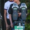Exclusif - Cara Delevingne et Ashley Benson très complices dans les rues de West Hollywood, le 26 mai 2018