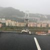 Image de l'effondrement du pont autoroutier Morandi à Gênes en Italie, le 14 août 2018.