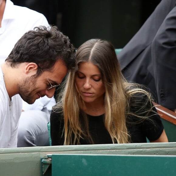 Amir Haddad et sa femme Lital en tribune lors des internationaux de tennis de Roland-Garros le 28 mai 2018. © Dominique Jacovides / Cyril Moreau / Bestimage