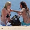 Exclusif -  Kesha et son compagnon Brad Ashenfelter passent une journée romantique sur la plage de Todos Santos au Mexique, le 16 août 2018