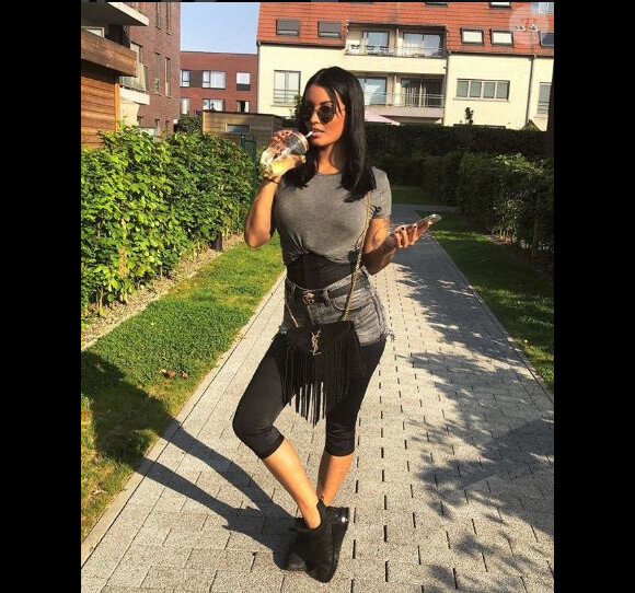 Aurélie Dotremont affiche sa nouvelle silhouette après ses opérations de chirurgie esthétique - Instagram, juillet 2018