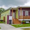 Image d'une des maisons construites dans le Lower Ninth Ward à La Nouvelle-Orléans par Make It Right, fondation créée par Brad Pitt pour reloger les sinistrés de l'ouragan Katrina, en mai 2014.