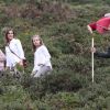 Le roi Felipe VI d'Espagne, la reine Letizia et leurs filles la princesse Leonor des Asturies et l'infante Sofia ont célébré le centenaire de la création du Parc National de la Montagne de Covadonga le 8 septembre 2018 à Cangas de Onis. Il s'agissait de la première visite officielle de la princesse Leonor dans le royaume des Asturies, une manère d'étrenner officiellement son titre d'héritière, 41 ans après son père.
Le roi Felipe, la reine Letizia et leurs filles la princesse Leonor et l'infante Sofia - La famille royale espagnole lors du centenaire de la création du parc national de Covadonga dans les Asturies le 8 septembre 2018. Spanish Royals attend the 100th anniversary of the Covadonga Mountain National Park in Asturias. September 8, 201808/09/2018 - Covadonga
