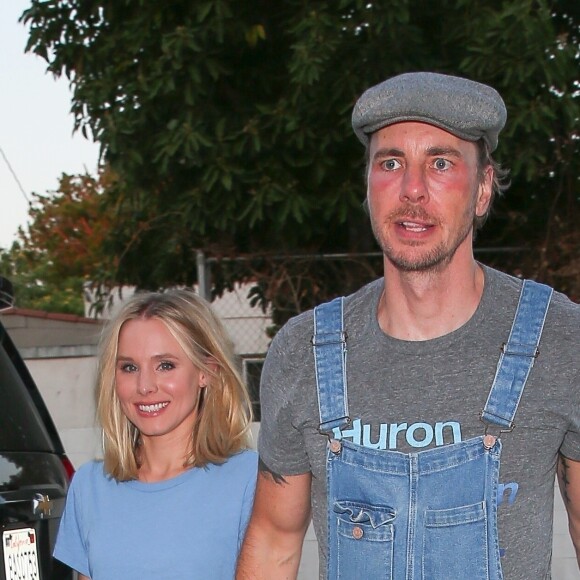 Exclusif - Kristen Bell et son mari Dax Shepard arrivent au spectacle de Ellen DeGeneres au théâtre The Largo à West Hollywood le 2 août 2018.