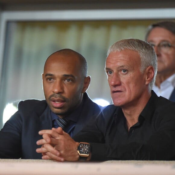 Thierry Henry, Didier Deschamps - Match de football entre l'AS Monaco et l'Atlético de Madrid lors de la 1ère journée de Ligue des champions au stade Louis-II à Monaco le 18 septembre 2018. L'Atlético de Madrid a battu l'AS Monaco sur le score de 2 buts à 1. © Lionel Urman/Bestimage