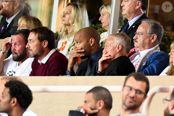 Thierry Henry, Didier Deschamps - Match de football entre l'AS Monaco et l'Atlético de Madrid lors de la 1ère journée de Ligue des champions au stade Louis-II à Monaco le 18 septembre 2018. L'Atlético de Madrid a battu l'AS Monaco sur le score de 2 buts à 1. © Lionel Urman/Bestimage