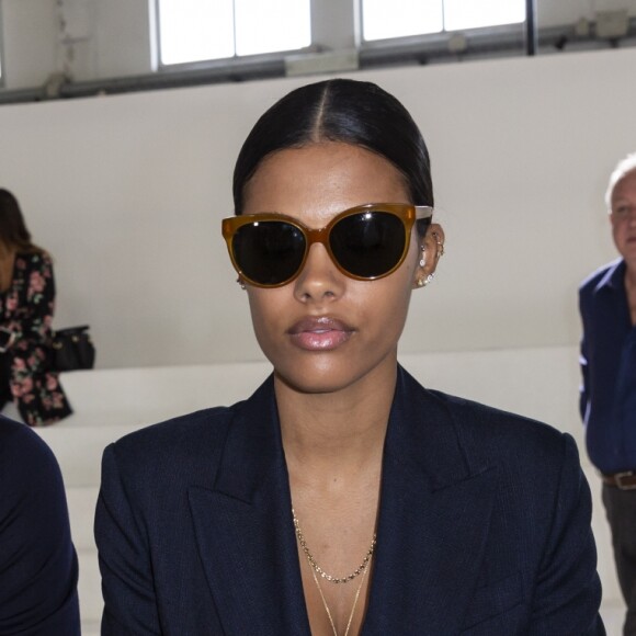 Vincent Cassel, Tina Kunakey au défilé Roberto Cavalli lors de la Fashion Week de Milan prêt-à-porter printemps/été 2019 le 22 septembre 2018.