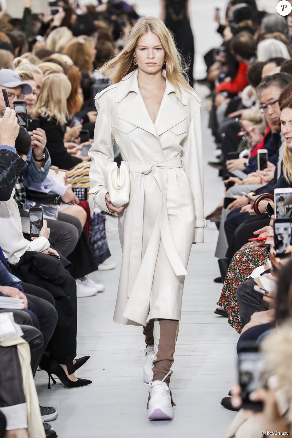 Défilé de mode printempsété 2018 Céline à Paris. Le 1er octobre 2017