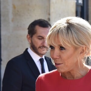 La première Dame Brigitte Macron, le maire de Rouen Yvon Robert et sa femme - La première Dame Brigitte Macron, le maire de Rouen Yvon Robert et sa femme accueillent la reine Sonja de Norvège à la mairie de Rouen dans le cadre du centenaire de la Section Norvégienne du Lycée Pierre Corneille - Rouen le 24 septembre 2018 © Francis Petit / Bestimage