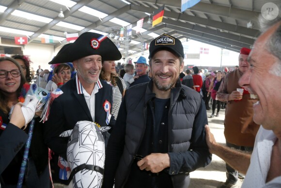 Exclusif - Guillaume Canet est le président et le parrain du 1er championnat du monde de cheval à deux pattes aux Herbiers, près de Nantes le 29 septembre 2018. Le "Horse Man" est une discipline venu de Finlande qui compte 10 000 licenciés. La compétition regroupe 55 équipes du monde entier représentants plus de 400 participants qui doivent participer à une épreuve de dressage et une de saut d'obstacle. © Patrick Bernard / Bestimage