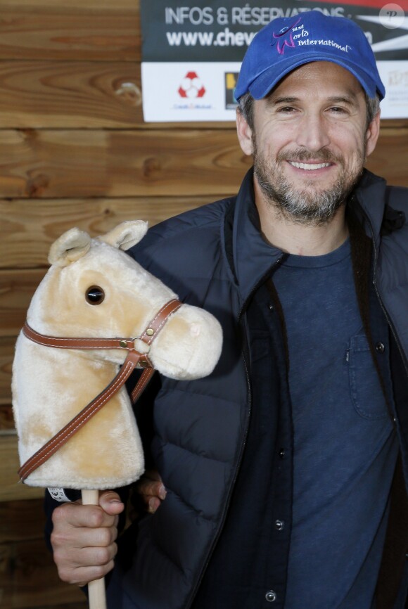 Exclusif - Guillaume Canet est le président et le parrain du 1er championnat du monde de cheval à deux pattes aux Herbiers, près de Nantes le 29 septembre 2018. Le "Horse Man" est une discipline venu de Finlande qui compte 10 000 licenciés. La compétition regroupe 55 équipes du monde entier représentants plus de 400 participants qui doivent participer à une épreuve de dressage et une de saut d'obstacle. © Patrick Bernard / Bestimage