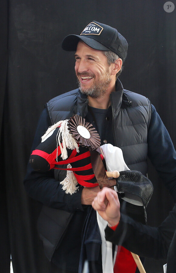 Exclusif - Guillaume Canet est le président et le parrain du 1er championnat du monde de cheval à deux pattes aux Herbiers, près de Nantes le 29 septembre 2018. Le "Horse Man" est une discipline venu de Finlande qui compte 10 000 licenciés. La compétition regroupe 55 équipes du monde entier représentants plus de 400 participants qui doivent participer à une épreuve de dressage et une de saut d'obstacle. © Patrick Bernard / Bestimage