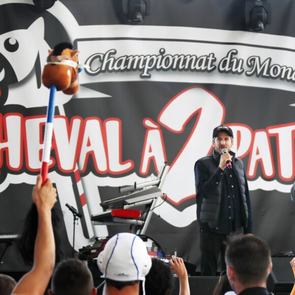 Exclusif - Guillaume Canet est le président et le parrain du 1er championnat du monde de cheval à deux pattes aux Herbiers, près de Nantes le 29 septembre 2018. Le "Horse Man" est une discipline venu de Finlande qui compte 10 000 licenciés. La compétition regroupe 55 équipes du monde entier représentants plus de 400 participants qui doivent participer à une épreuve de dressage et une de saut d'obstacle. © Patrick Bernard / Bestimage