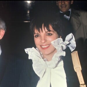 ARCHIVES - Charles Aznavour et Liza Minelli au Lido à Paris en 1987