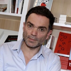 Yann Moix lors de la 37ème édition du Salon du livre au parc des expositions, à la porte de Versailles, à Paris, France, le 25 mars 2017. © Cédric Perrin/Bestimage