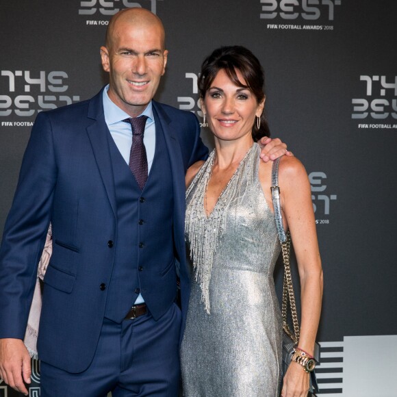 Zinedine Zidane et sa femme Véronique - Les célébrités arrivent à la cérémonie des Trophées Fifa 2018 au Royal Festival Hall à Londres, le 25 septembre 2018. © Cyril Moreau/Bestimage