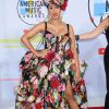 Cardi B (habillée d'une robe Dolce & Gabbana) à la soirée 2018 American Music Awards au Microsoft Theater à Los Angeles, le 9 octobre 2018.