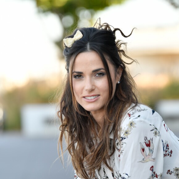 Exclusif - Capucine Anav dans les locaux de Webedia pour une interview pour Purepeople à Levallois-Perret le 10 octobre 2018.