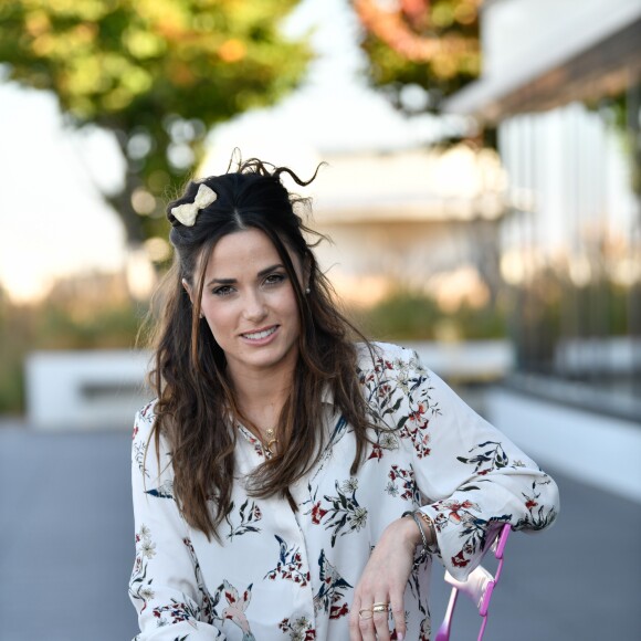 Exclusif - Capucine Anav dans les locaux de Webedia pour une interview pour Purepeople à Levallois-Perret le 10 octobre 2018.