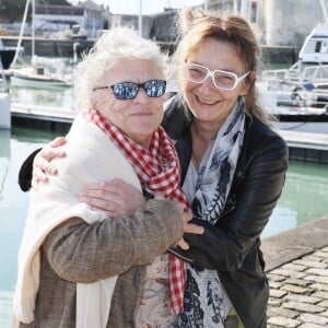 Corinne Masiero et Josée Dayan - Photocall "Capitaine Marleau" lors de la 19e édition du Festival de la Fiction TV de la Rochelle, le 16 septembre 2017. © Patrick Bernard/Bestimage