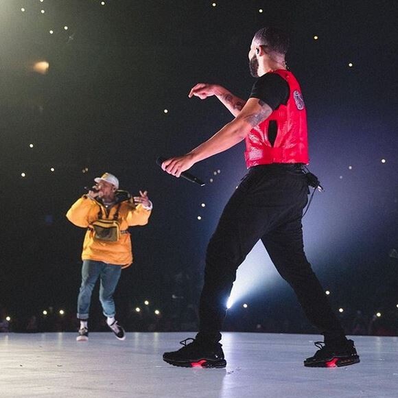 Drake et Chris Brown en concert pour la tournée "Aubrey and the Three Amigos". Octobre 2018.