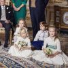 Mr Thomas Brooksbank, Mrs Nicola Brooksbank, Mr George Brooksbank, Jack Brooksbank, sa femme la princesse Eugénie d'York, la princesse Beatrice d'York, Sarah Ferguson, duchesse d'York le prince Andrew duc d'York, . le prince George de Cambridge; la princesse Charlotte de Cambridge; la reine Elisabeth II d'Angleterre ; le prince Phiip duc d'Edimbourg; Miss Maud Windsor; Master Louis De Givenchy; Miss Theodora Williams; Miss Mia Tindall; Miss Isla Phillips; Miss Savannah Phillips - Photos officielles du mariage de la princesse Eugénie et Jack Brooksbank le 12 octobre 2018 Pas de publication après le 30 avril 2019 sans autorisation © Alex Bramall / PA Wire / Bestimage  Embargoed to 2230 BST Saturday October 13 2018. NEWS EDITORIAL USE ONLY. NO COMMERCIAL USE. NO MERCHANDISING, ADVERTISING, SOUVENIRS, MEMORABILIA or COLOURABLY SIMILAR. NOT FOR USE AFTER 30th April 2019 WITHOUT PRIOR PERMISSION FROM BUCKINGHAM PALACE. NO CROPPING. Copyright in the photograph is vested in Princess Eugenie of York and Mr Jack Brooksbank and Alex Bramall. Publications are asked to credit the photograph to Alex Bramall. No charge should be made for the supply, release or publication of the photograph. The photograph must not be digitally enhanced, manipulated or modified in any manner or form and must include all of the individuals in the photograph when published. This official wedding photograph released by the Royal Communications of Princess Eugenie and Mr Jack Brooksbank in the White Drawing Room, Windsor Castle with (left to right) Back row: Mr Thomas Brooksbank; Mrs Nicola Brooksbank; Mr George Brooksbank; Her Royal Highness Princess Beatrice of York; Sarah, Duchess of York; His Royal Highness The Duke of York. Middle row: His Royal Highness Prince George of Cambridge; Her Royal Highness Princess Charlotte of Cambridge; Her Majesty The Queen; His Royal Highness The Duke of Edinburgh; Miss Maud Windsor; Master Louis De Givenchy; Front row: Miss Theodora Williams; Miss Mia Tindall; Miss Isla Phillips; Miss Savannah Phillips. PRESS ASSOCIATION Photo. Issue date: Saturday October 13, 2018. See PA story ROYAL Wedding. Photo credit should read: Alex Bramall/PA Wire NOTE TO EDITORS: This handout photo may only be used in for editorial reporting purposes for the contemporaneous illustration of events, things or the people in the image or facts mentioned in the caption. Reuse of the picture may require further permission from the copyright holder.12/10/2018 - Windsor