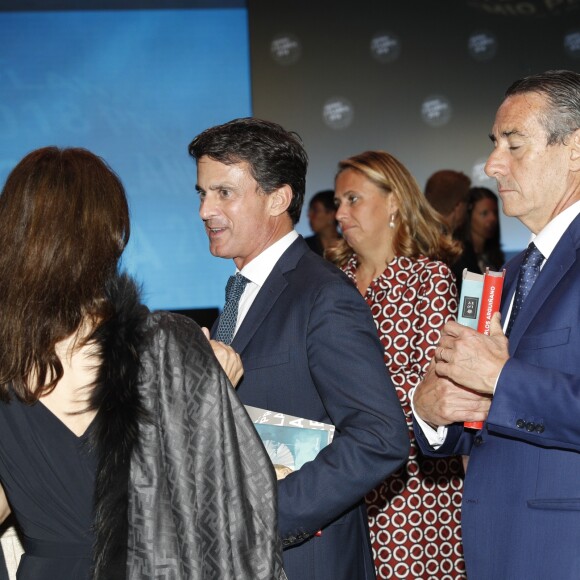 Manuel Valls - Soirée "Los Premios Planeta 2018 awards" à Barcelone en Espagne le 15 octobre 2018.