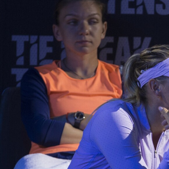 Maria Sharapova et Grigor Dimitrov durant un match de charité à Madrid le 4 mai 2017.