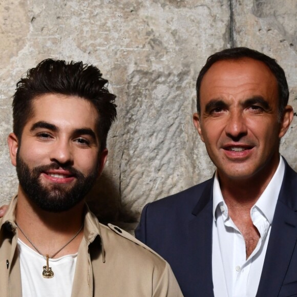 Exclusif - Kendji Girac et Nikos Aliagas - Kendji Girac, vainqueur du titre "La chanson de l'année 2018", émission enregistrée dans les arènes de Nîmes, diffusée en direct sur TF1 le 8 juin © Bruno Bebert / Bestimage