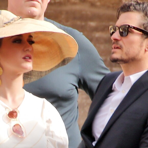 Exclusif - Orlondo Bloom et Katy Perry à nouveau en couple visitent le Colisée à Rome le 28 avril 2018.