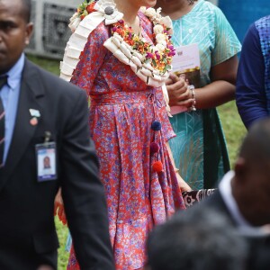 Le prince Harry, duc de Sussex et sa femme Meghan Markle, duchesse de Sussex (enceinte) visitent le campus de l'Université du Pacifique Sud ("University of the South Pacific") à Suva lors de leur voyage officiel aux îles Fidji, le 24 octobre 2018.