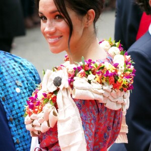 Le prince Harry, duc de Sussex et sa femme Meghan Markle, duchesse de Sussex (enceinte) visitent le campus de l'Université du Pacifique Sud ("University of the South Pacific") à Suva lors de leur voyage officiel aux îles Fidji, le 24 octobre 2018.