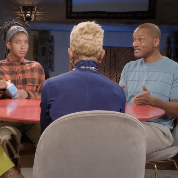 Will Smith avec son épouse Jada, sa fille Willow et sa belle-mère Adrienne dans l'émission Facebook "Red Table Talk", diffusée le 22 octobre 2018.