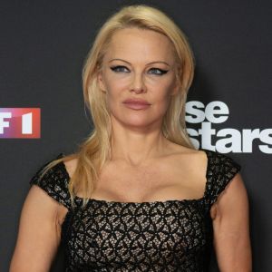 Pamela Anderson - Photocall de la saison 9 de l'émission "Danse avec les stars" (DALS) au siège de TF1 à Boulogne-Billancourt le 11 septembre 2018. © Denis Guignebourg/Bestimage