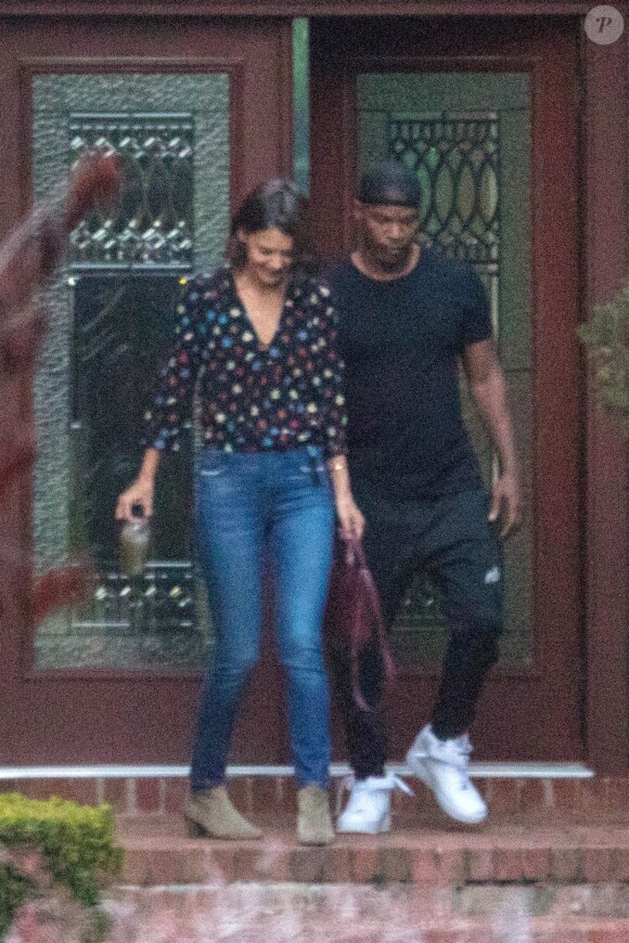 Exclusif - Katie Holmes et Jamie Foxx à la sortie d'un hôtel à Atlanta le 18 septembre 2018.