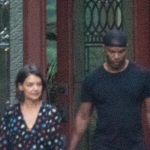 Exclusif - Katie Holmes et Jamie Foxx à la sortie d'un hôtel à Atlanta le 18 septembre 2018.