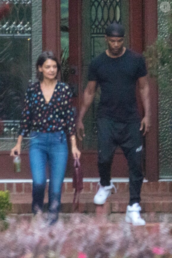 Exclusif - Katie Holmes et Jamie Foxx à la sortie d'un hôtel à Atlanta le 18 septembre 2018.