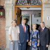 Le roi Willem-Alexander et la reine Maxima des Pays-Bas arrivent à une cérémonie au Conseil d'Etat avec Piet Hein Donner à la Haye, le 31 octobre 2018.