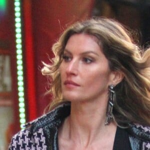 Gisele Bundchen en pleine séance photo dans le quartier de Brooklyn à New York le 4 décembre 2017