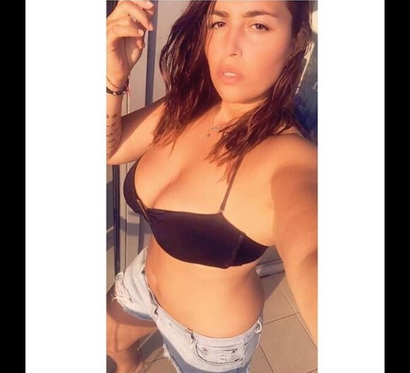 Jessica, candidate des "Reines du shopping" (M6), se dévoile sexy en bikini sur Instagram.