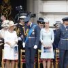 La famille royale britannique au palais de Buckingham le 10 juillet 2018 à Londres lors de la parade aérienne pour le centenaire de la RAF. Autour de la reine Elizabeth II se trouvaient le prince et la princese Michael de Kent, le prince Edward et la comtesse Sophie de Wessex, le prince Charles et la duchesse Camilla de Cornouailles, le prince William et la duchesse Catherine de Cambridge, le prince Harry et la duchesse Meghan de Sussex...