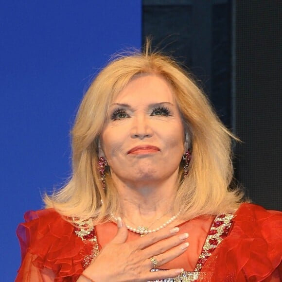 Exclusif - Amanda Lear - Première de la pièce "Divina" au Théâtre des Variétés à Paris, le 13 septembre 2013.