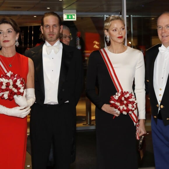 La princesse Caroline de Hanovre, son fils Andrea Casiraghi, la princesse Charlene et le prince Albert II de Monaco le 19 novembre 2018 au Grimaldi Forum lors de la soirée de gala dans le cadre de la Fête Nationale monégasque 2018. © Claudia Albuquerque/ Bestimage