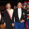 La princesse Charlene (en robe Akris) et le prince Albert II de Monaco arrivant le 19 novembre 2018 au Grimaldi Forum lors de la soirée de gala dans le cadre de la Fête Nationale monégasque 2018. © Bruno Bebert / PRM / Bestimage