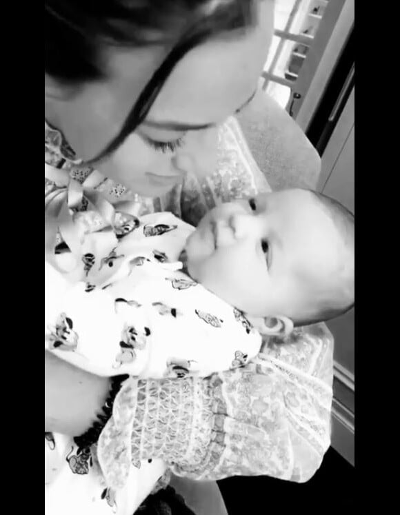 Jade Lagardère a dévoilé des photos d'elle avec Maé, le fils de sa soeur Cassandra. Instagram, novembre 2018