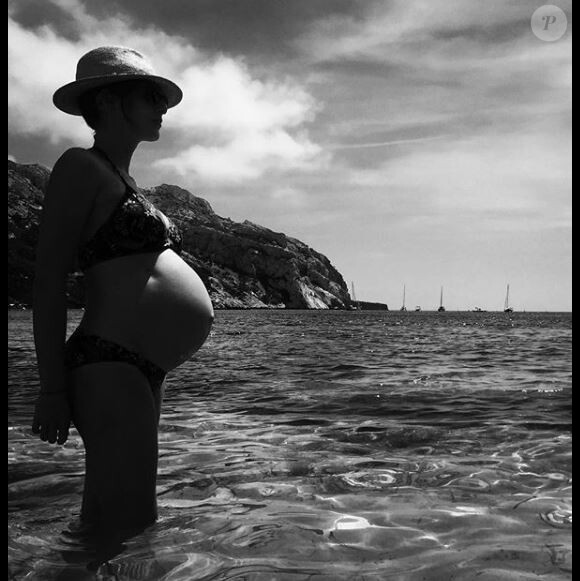 Elodie Varlet enceinte de Solal - 24 juin 2017