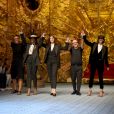 Stefano Gabbana, Naomi Campbell, Monica Bellucci, Domenico Dolce et Marpessa Hennink lors du défilé Dolce&amp;Gabbana pendant la Fashion Week Printemps / Été 2019 homme de Milan, Italie, le 16 juin 2018.