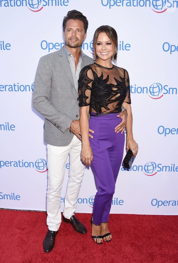 David Charvet et sa femme Brooke Burke-Charvet à la soirée "Annual Smile Gala" à Los Angeles, le 10 septembre 2017. © CPA/Bestimage