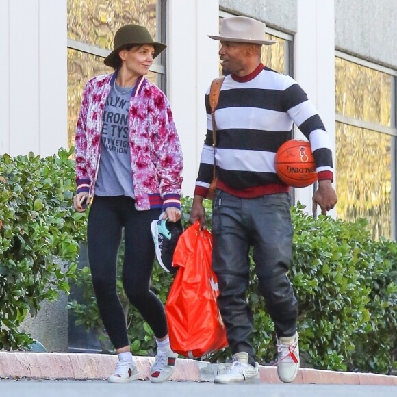 Info - Katie Holmes et Jamie Foxx devraient se marier à Paris en 2019 - Exclusif - Katie Holmes et son compagnon Jamie Foxx sont allés jouer au basket en amoureux le jour de la St Valentin à Los Angeles, le 14 février 2018