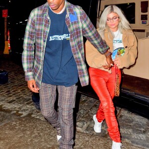 Exclusif - Travis Scott sort de son concert accompagné de sa fiancée Kylie Jenner à Madison Square Garden à New York, le 27 novembre 2018